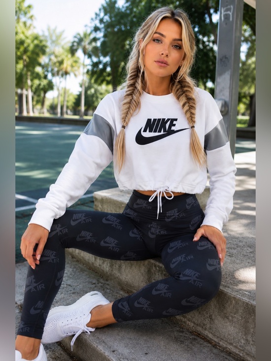 Nike Tops - NIKE Colorblocked Logo Cropped Crewneck 
$60MSRP